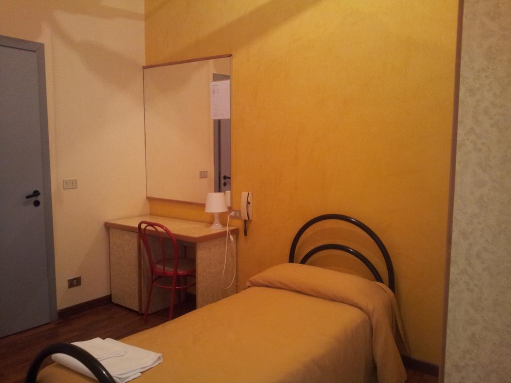 Albergo Tarsia Castrovillari Extérieur photo